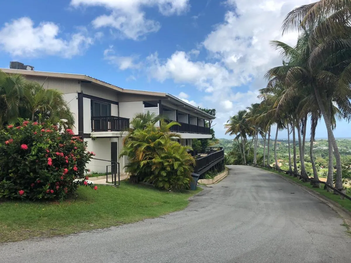 Hotel Rainforest And Ocean View Suites - Mountain Lodge Luquillo