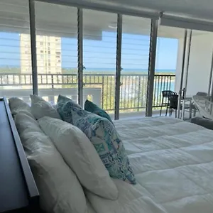 Wave Apartment