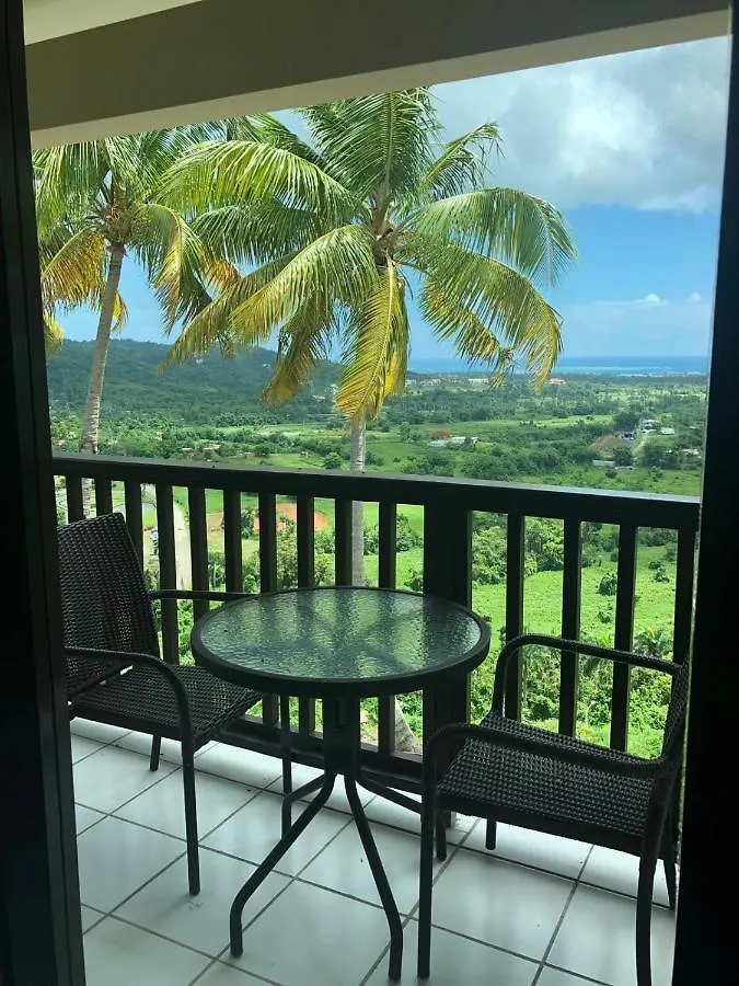Rainforest And Ocean View Suites - Mountain Lodge Лукильо
